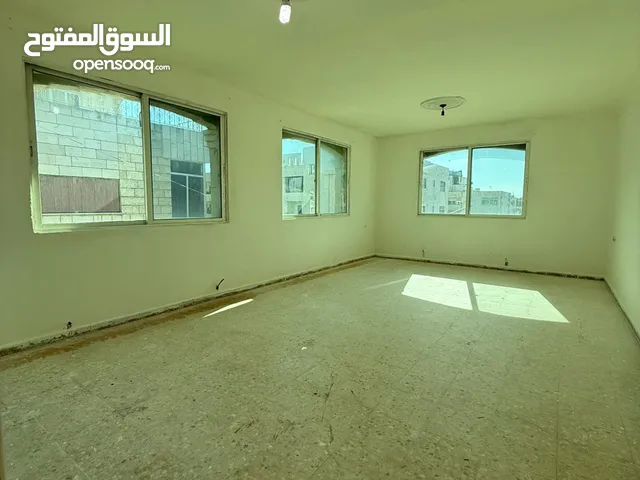 152 m2 3 Bedrooms Apartments for Sale in Irbid Al Hay Al Janooby
