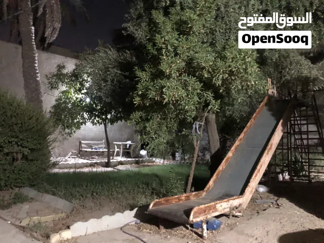 600 m2 More than 6 bedrooms Townhouse for Sale in Diyala Khan Bani Saad