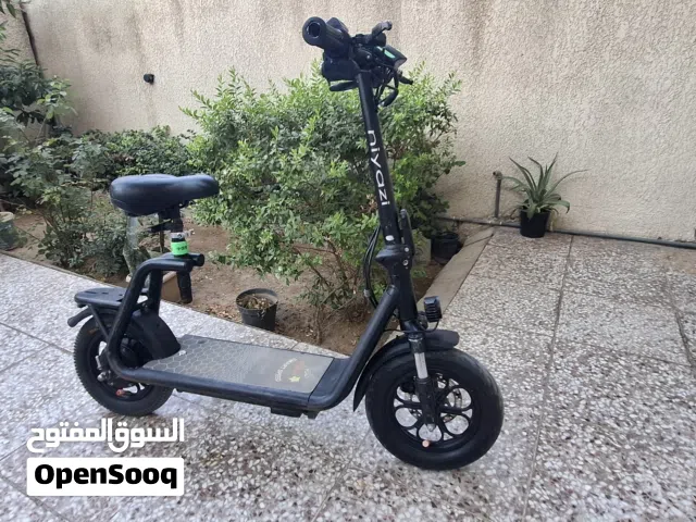 سكوتر شحن شركة نيازي بطارية ليثيوم ثلاث سرع
