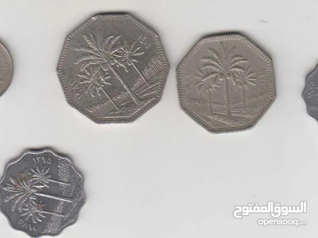 عملات من اكثر من 30 دوله