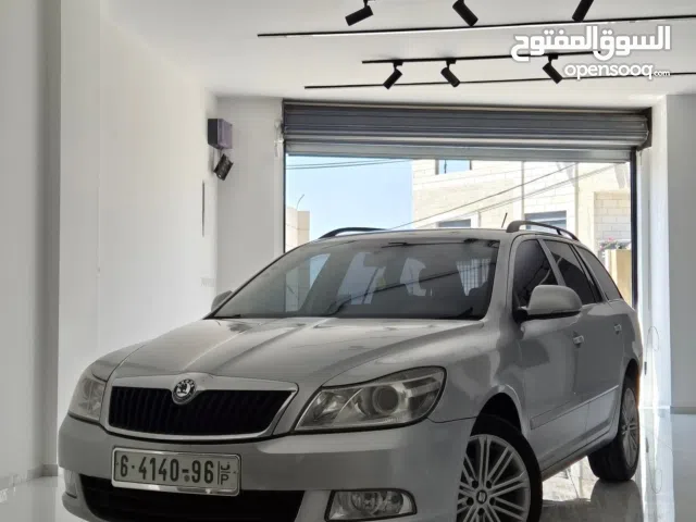 اوكتافيا ستيشن 2012 ترخيص 2012 مطور 1600 ديزل