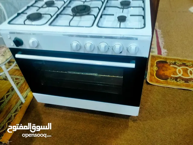 غاز فيستل شغال ميه بالميه لون ابيض 90 قياسه الكهربا شغاله