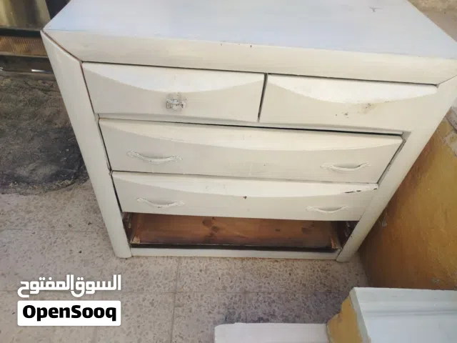 طقم كورنر وسجادة ووحدة ادراج