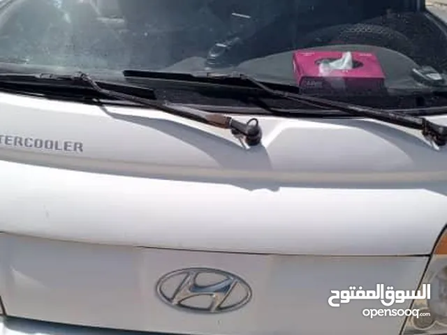 Used Hyundai Porter in Tripoli