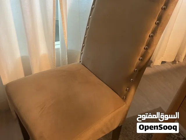 كرسي مريح ونظيف للبيع