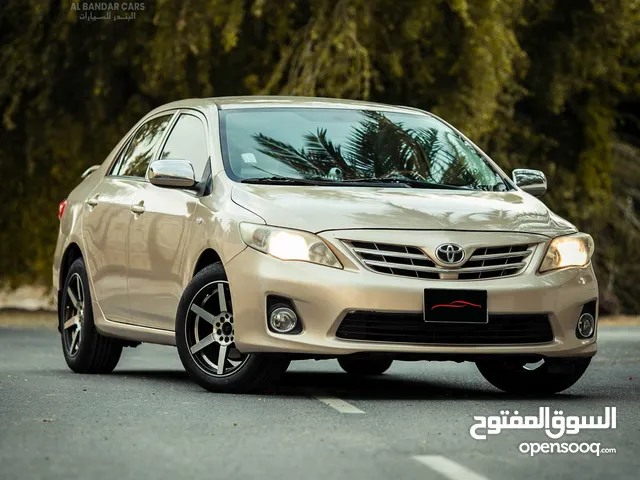 TOYOTA COROLLA XLI Excellent Condition Gold 2013