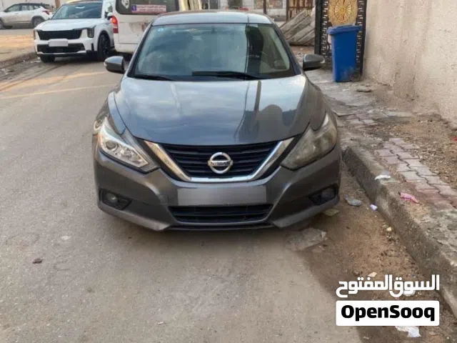 2018 نيسان التيما SV