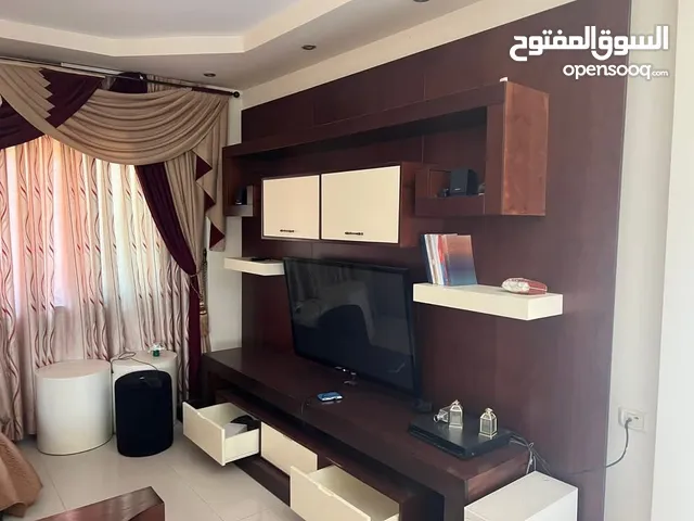 200 m2 3 Bedrooms Apartments for Rent in Ramallah and Al-Bireh Al Tira
