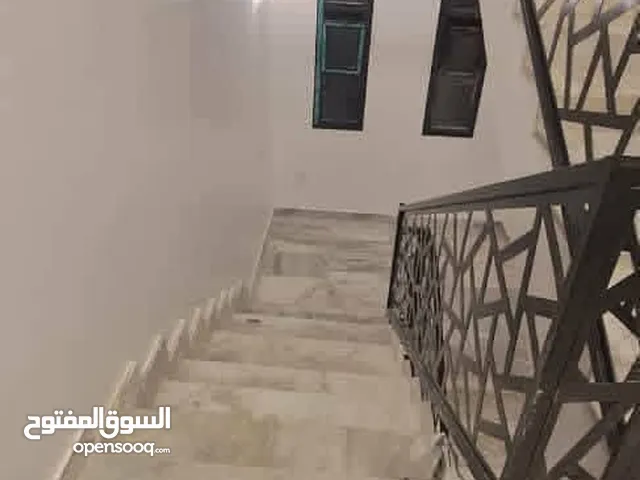 شقة في أرض الحراسة