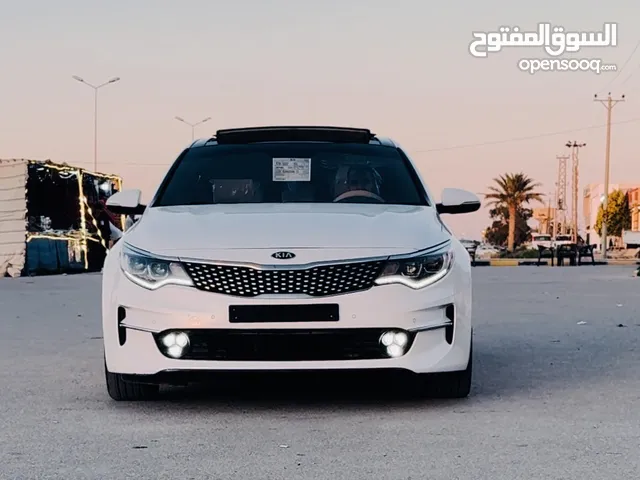 Kia K5 2017 in Tripoli