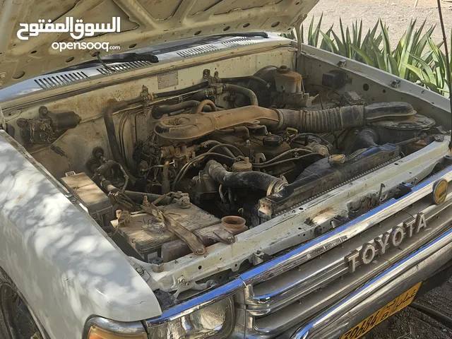 تويوتا بيكب غمارتين للبيع موديل 1991
