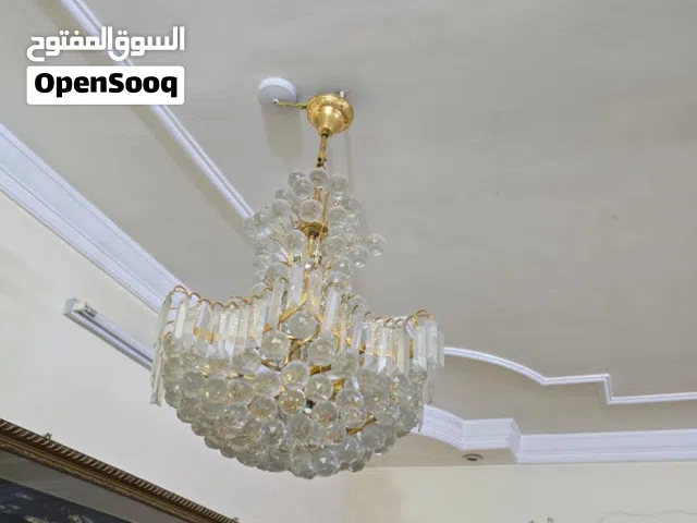 ثريات عدد 2 كبير / 4 صغير