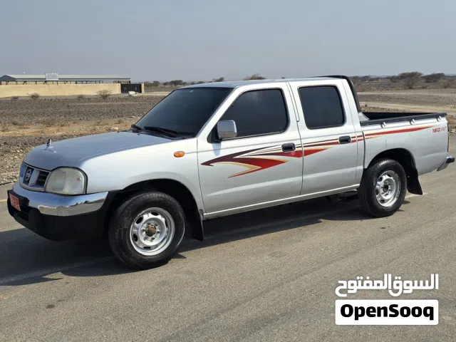 2012 نيسان داتسون