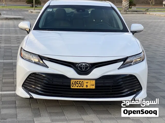 كامري 2018 نظيف جداً