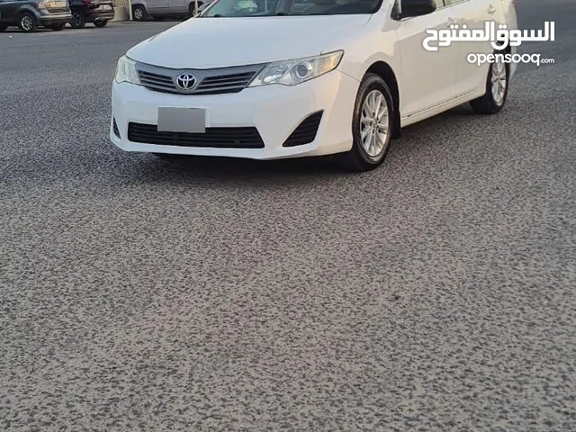 للبيع كامري 2013 بحالة جيدة