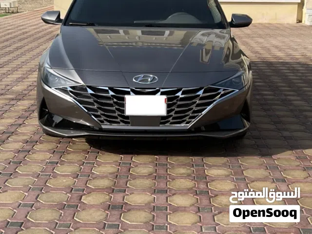 Used Hyundai Elantra in Abu Dhabi