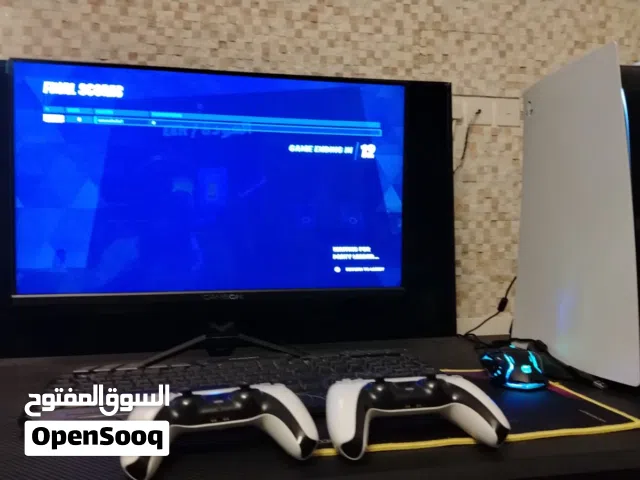 بلايستيشن 5 نسخه سيدي مستعمل استعمال خفيف نسخه الشرق الأوسط مع الشاشه جيمنج