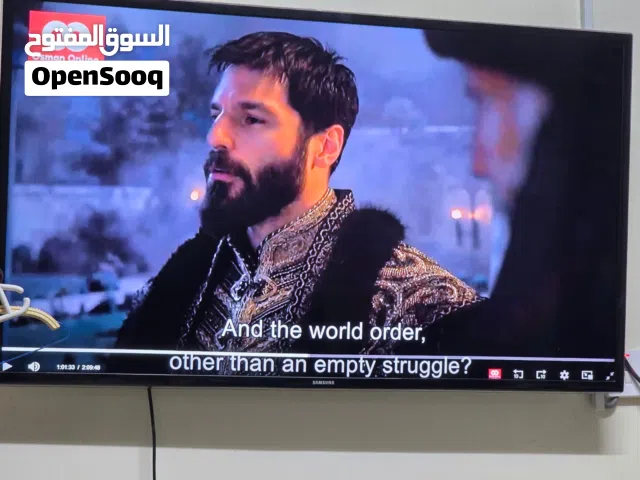 Samsung Smart TV 50 inch excelent condition packed in Hisence TV box. Good Bright colors