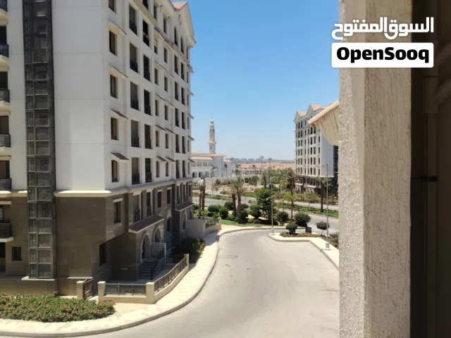 شقه 94 متر كمبوند سيليا للبدل شاليه بالساحل