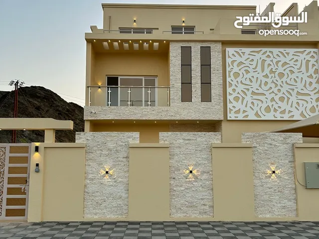 381m2 More than 6 bedrooms Townhouse for Sale in Muscat Amerat