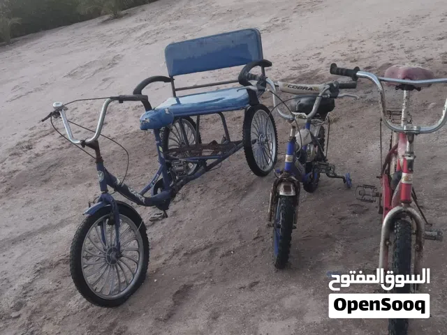 البيع قواري كبار  وحد منهم ابو 3 ركب و اثنين وحد راكب. نظيف
