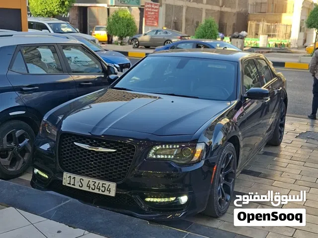 2019 كرايسلر 300 300S V6