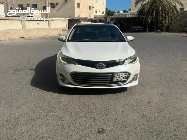 Used Toyota Avalon in Kuwait City