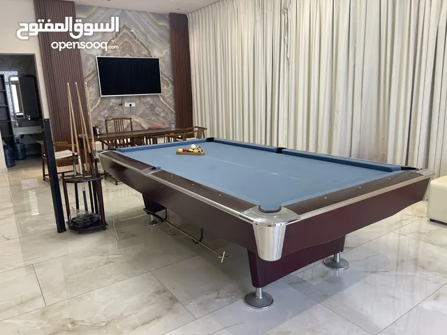 طاولة بلياردو