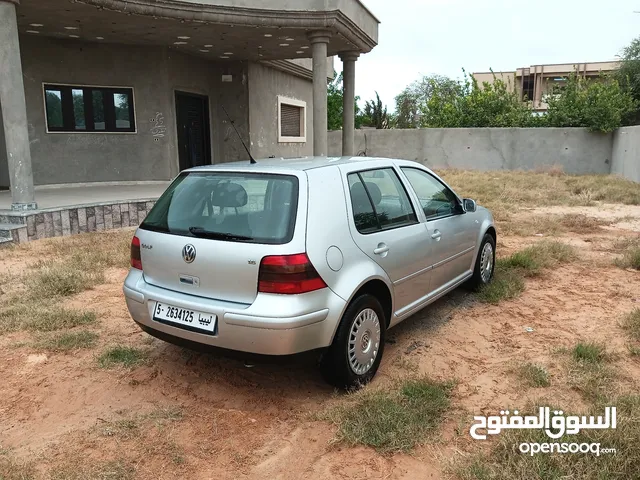 Used Volkswagen Golf in Zawiya