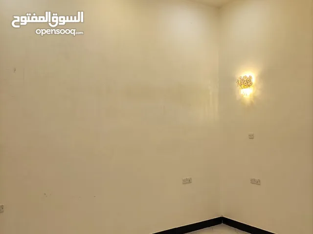 بيت للإيجار حي المهندسين تابع الوصف