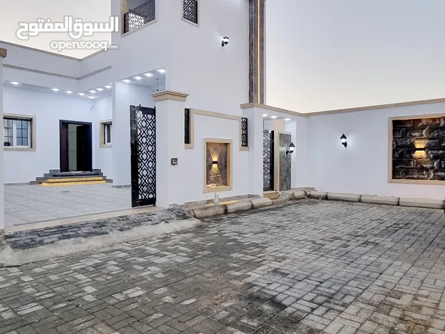 180 m2 3 Bedrooms Townhouse for Sale in Tripoli Khallet Alforjan