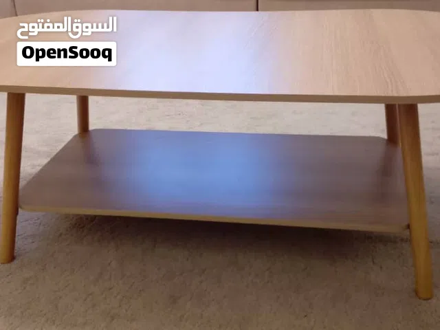 طاولة غرفة معيشة او ضيوف