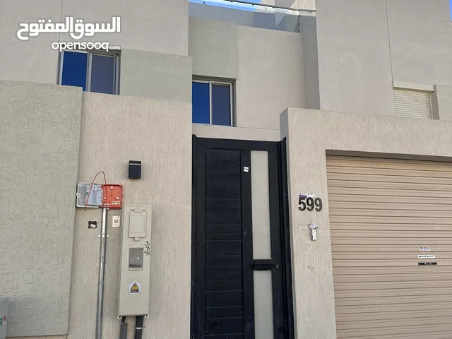 280 m2 More than 6 bedrooms Villa for Rent in Al Riyadh An Narjis