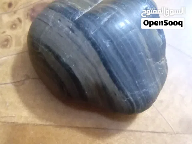 حجر عقيق نادر