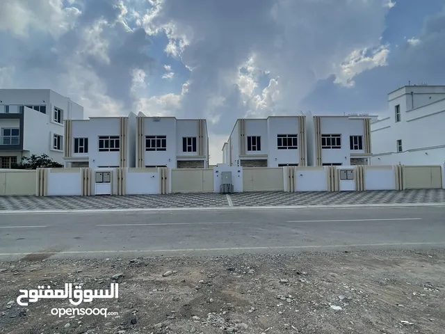 260m2 4 Bedrooms Villa for Sale in Muscat Al Maabilah