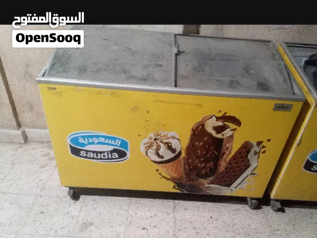 فريزر شئه جديد بحالة الوكاله مع خدمة توصيل