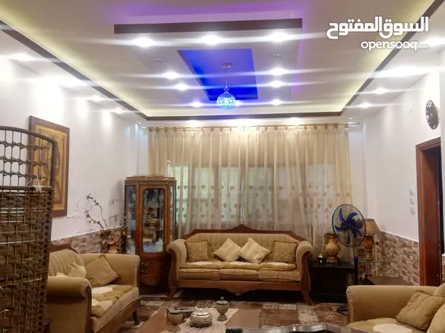 156m2 4 Bedrooms Apartments for Sale in Zarqa Jabal Al Amera Rahma