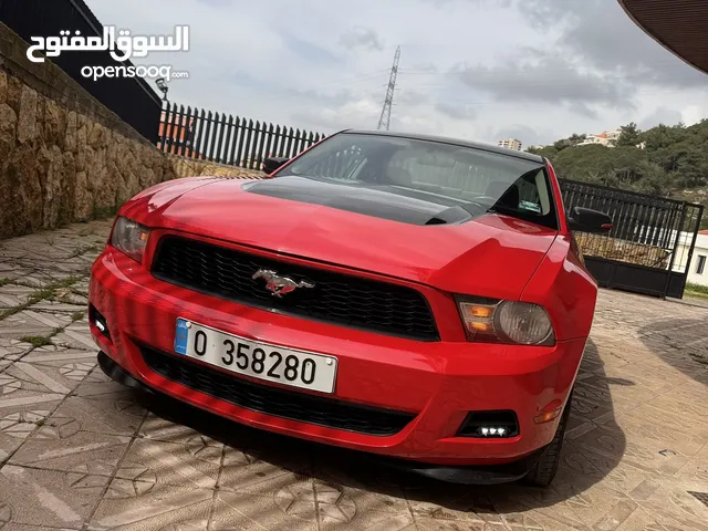 Ford Mustang 2011 in Aley