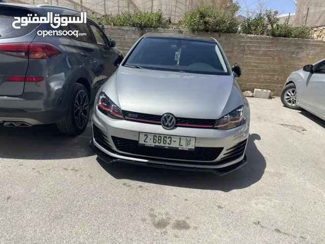 فولكسوافيجن جولف 1.4