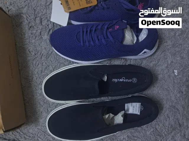 أحذية نساء أو رجال أو أطفال (يضبط حال كل حد) جديدة رياضية وعادية