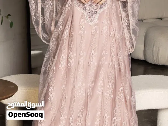 لبسه خليجي بشغل الخرز رهيبه باللبس قماش دانتيل