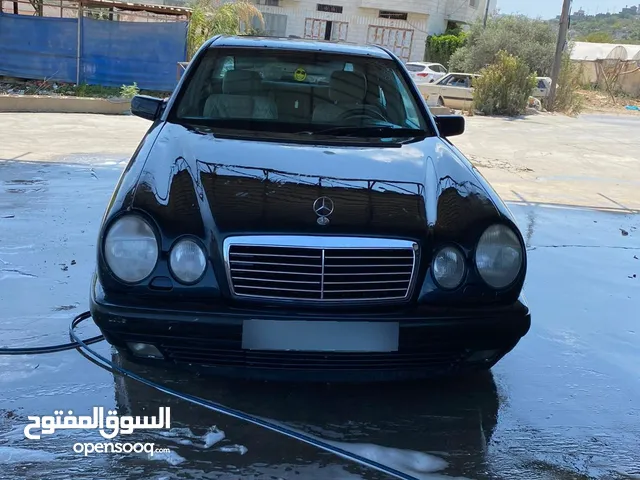 مرسيديس قرش ونص موديل 1998