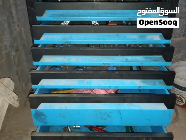 صندوق عدة 6ادارج فيه عده