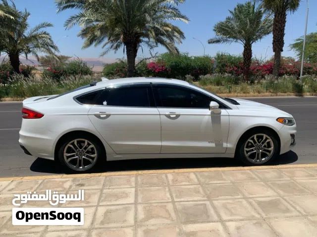 سيارة فورد فيوجن 2019 هايبرد للبيع SE