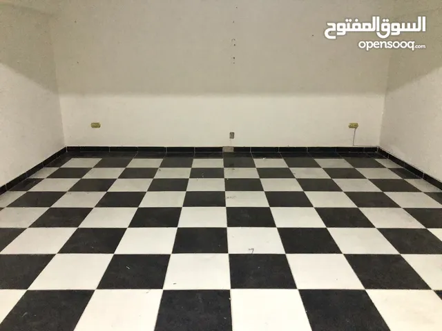 لشركتك او عيادتك:مقر اداري 115 متر في رشدي شارع ابوقير الرئيسي