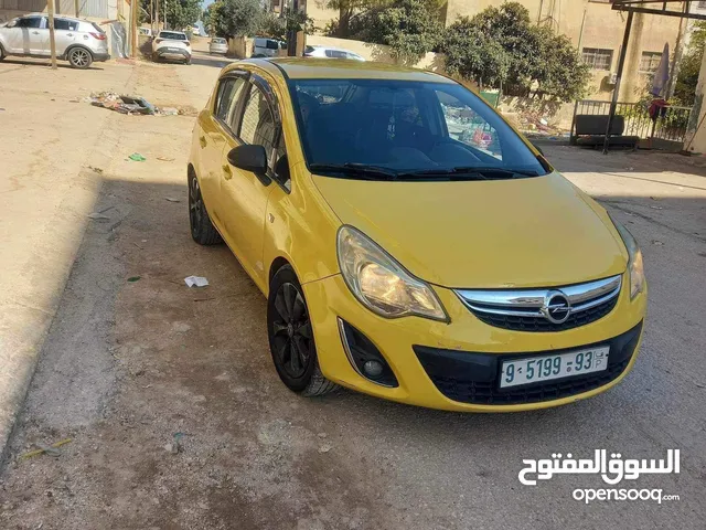Opel Corsa 2013 in Nablus