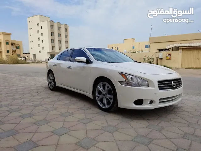 Nissan Maxima 2014 USA price 20,000AED