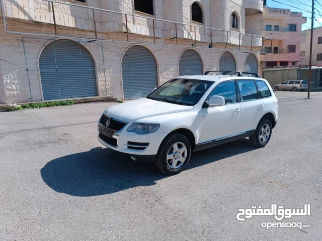 فولكس فاجن طوارق 2008