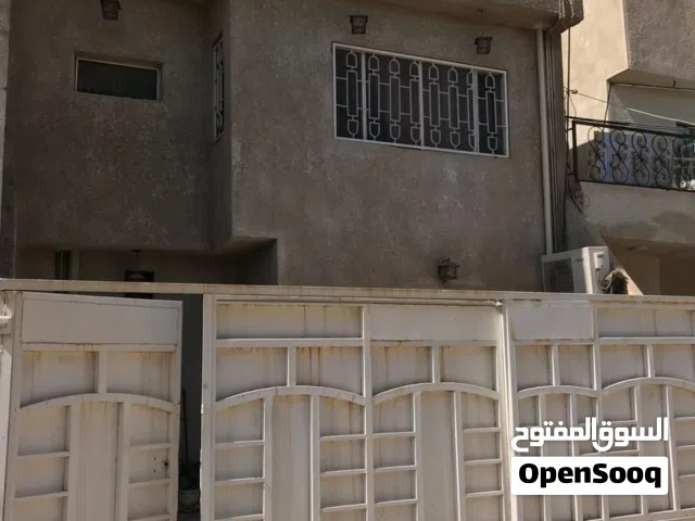 97 m2 3 Bedrooms Townhouse for Sale in Baghdad University