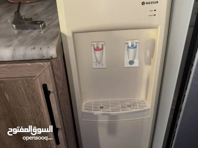 كولر ماء بحالة ممتازة